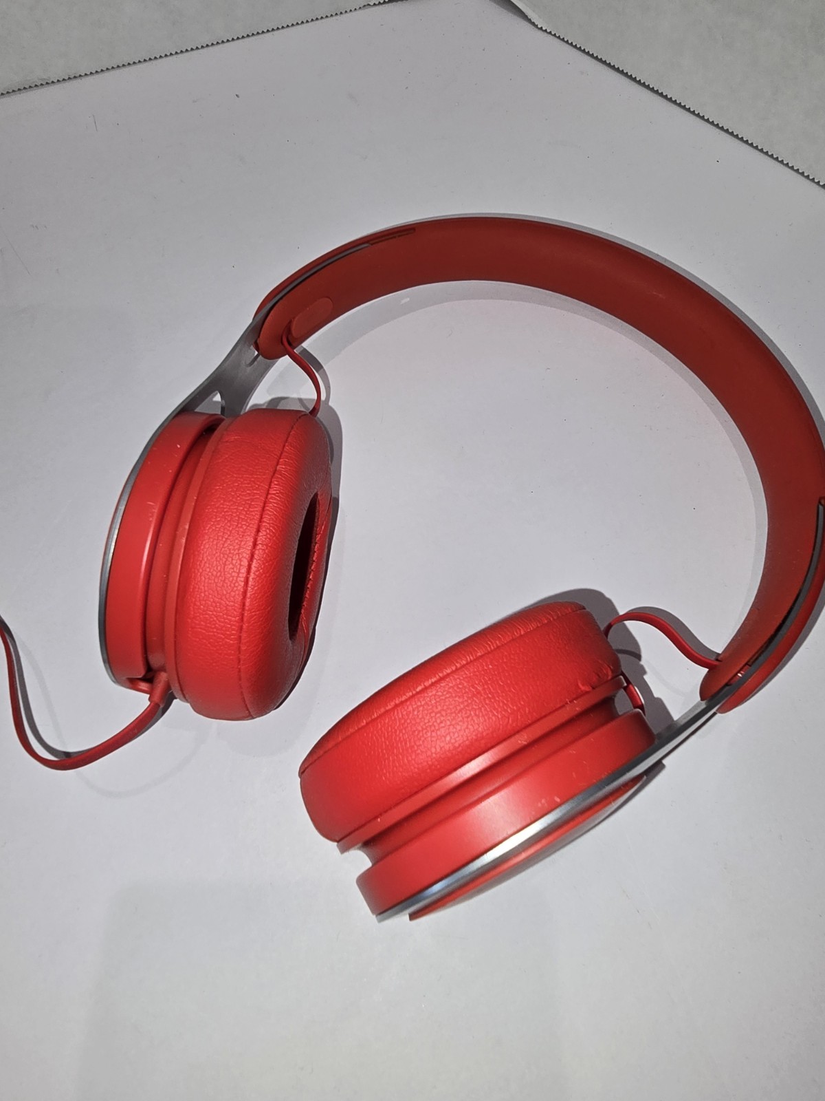 Beats EP Wired On-ear Headphones – Red Tested, Working, But….See Description