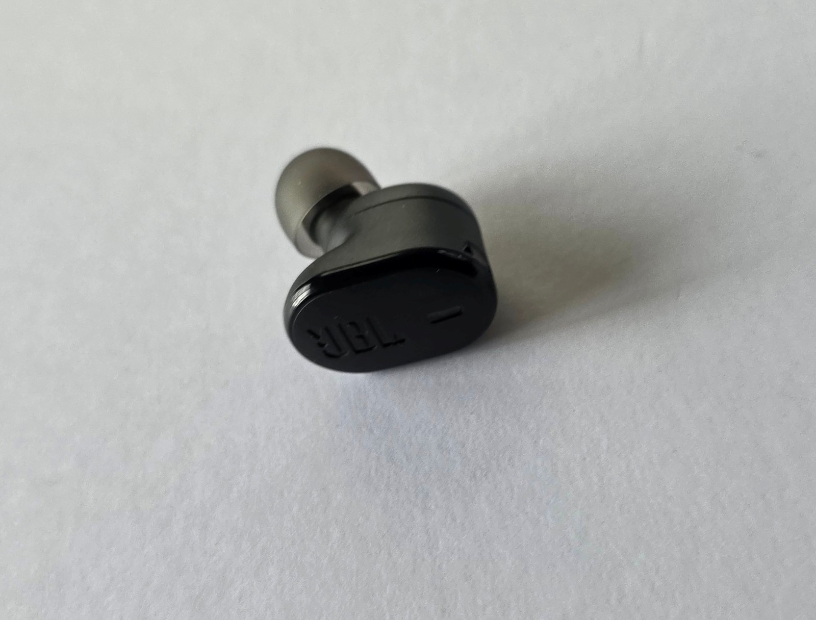 Unused OEM Black JBL Tune Buds 2 True Wireless LEFT SIDE ONLY Earbud in Bulk Pkg