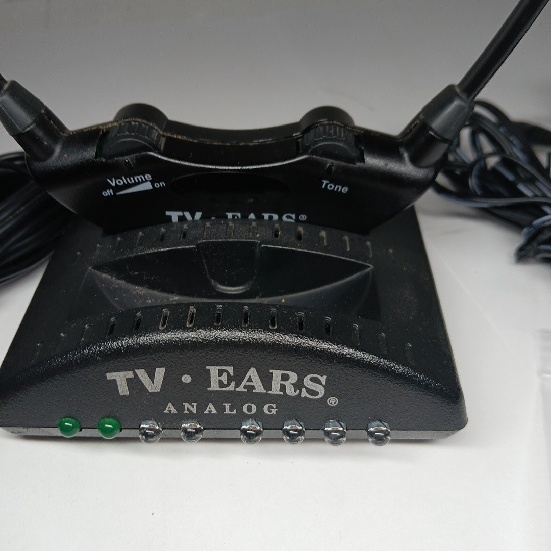 TV Ears Analog Wireless Headset System Black New Battery New Foam Ear Tips