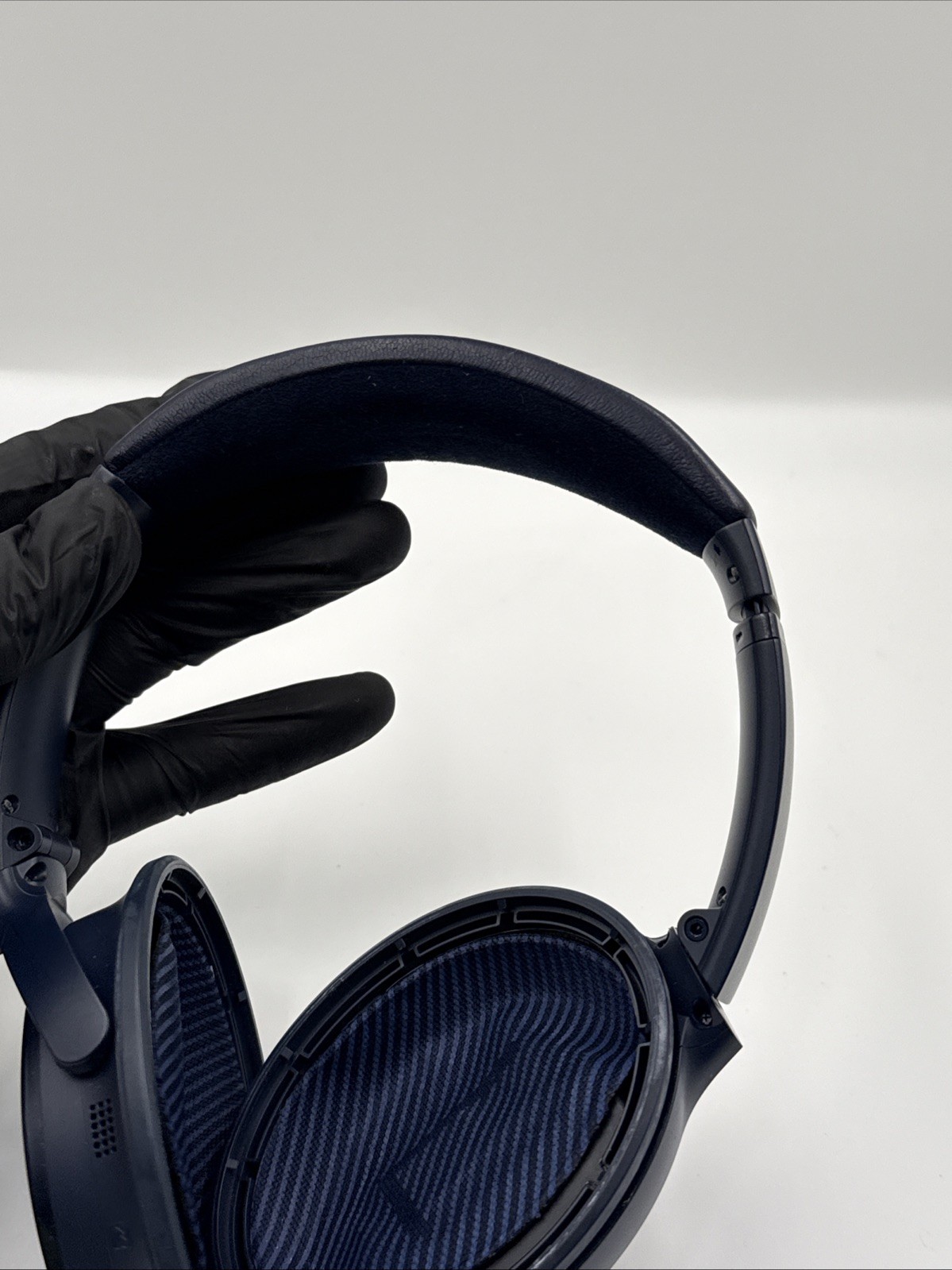 Bose QuietComfort Headphones – Limited Edition – Midnight Blue (For Parts Read⚠️