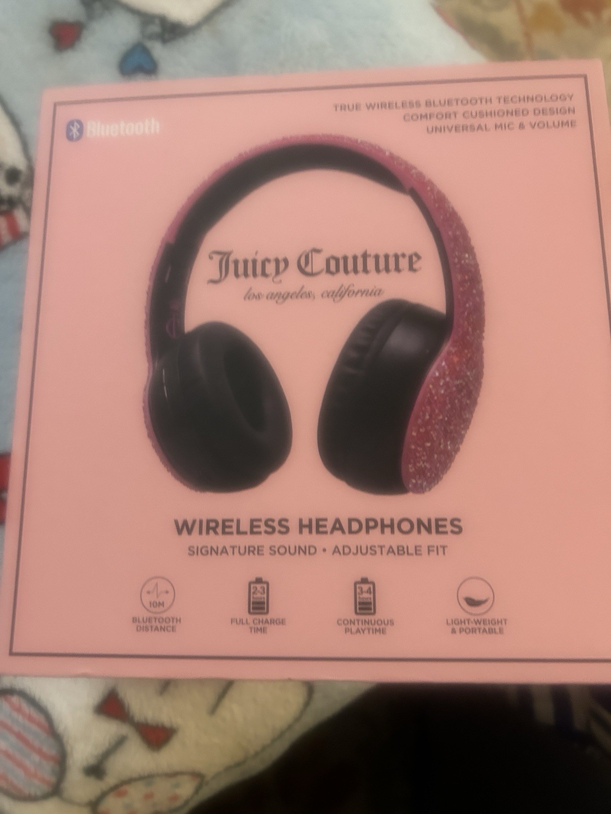 pink glitter Juicy Couture Bedazzled Headphones new in box