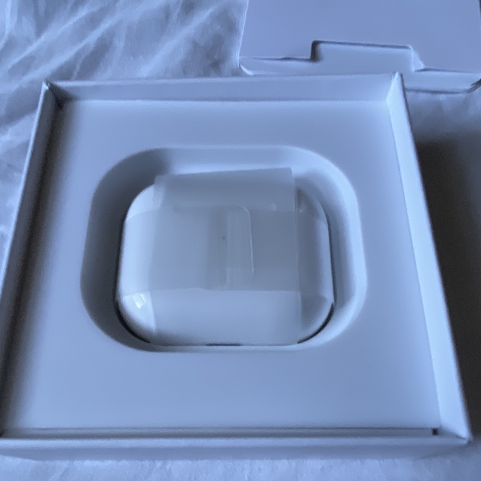 Apple AirPods Pro (2nd Gen) MagSafe Case White ANC Bluetooth In-Ear MME73AM/A