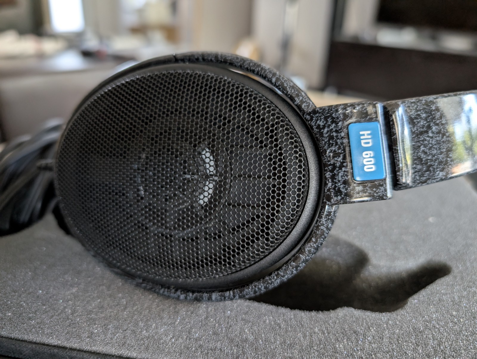 Sennheiser HD 600 HD600 Headphones Early *Black Silk* Version Made in Ireland
