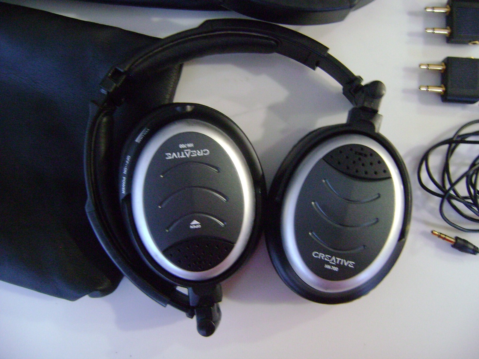 Creative HN-700 Active Noise-Canceling Folding Headphones Airplane Adapter Aux