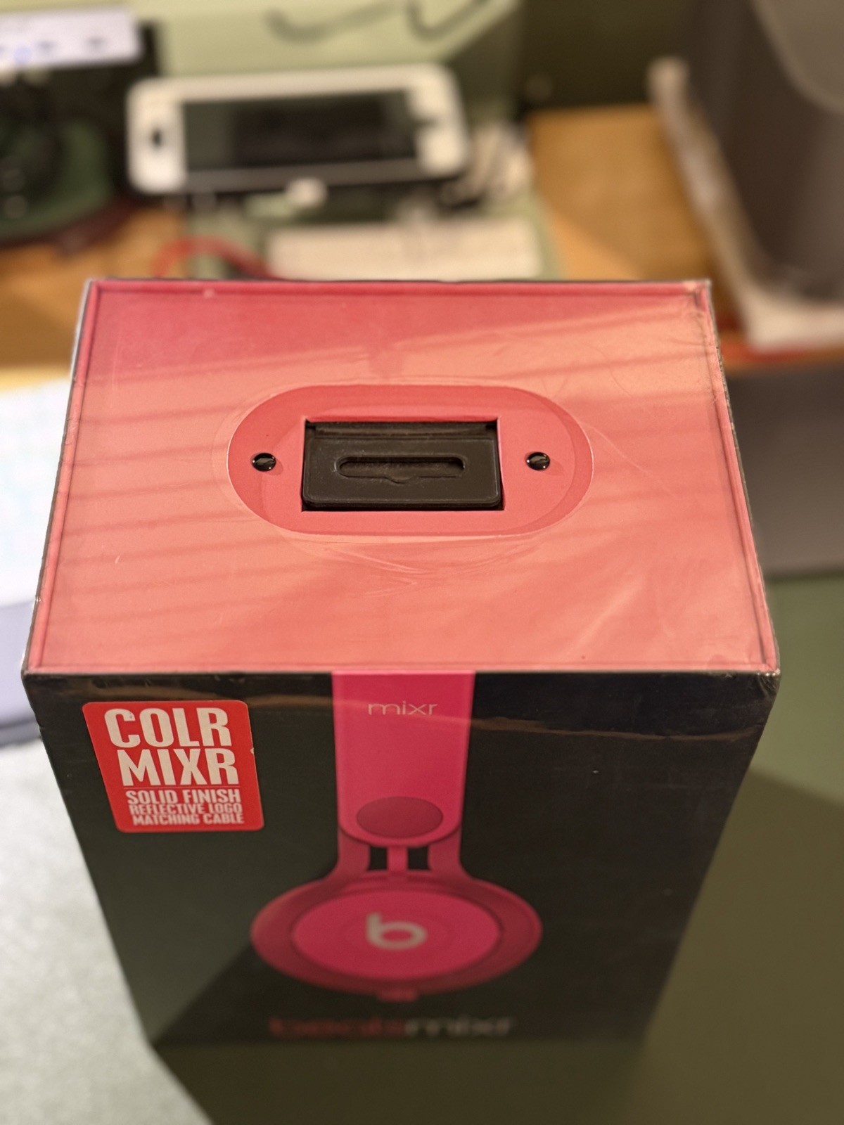 Beats By Dr. Dre Mixr – On Ear Wired Headphones (Mixr Pink Color), New 🔥🔥🔥