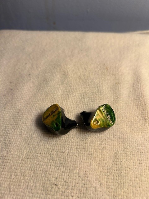 Sound Rhyme SR9- 1DD+8BA Hybrid 2Pin 0.78mm HiFi IEM 4.4 mm Bal Cable USED EX+