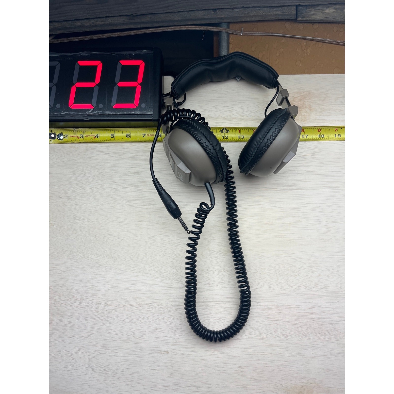 Realistic Nova Vintage Stereo Headphones Coiled Cord 1/4 Plug Gray Black