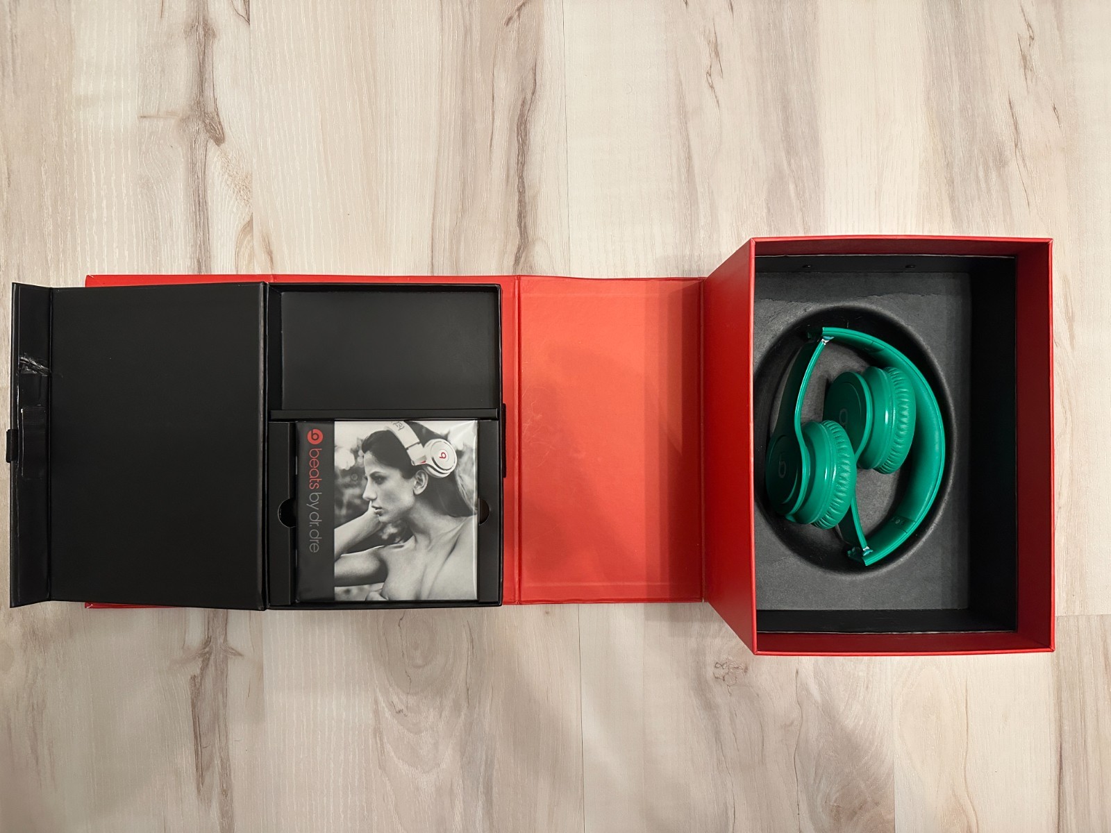 Beats by Dr. Dre Solo HD Wired on Ear Headphones with Box – GREEN – No Aux Cord