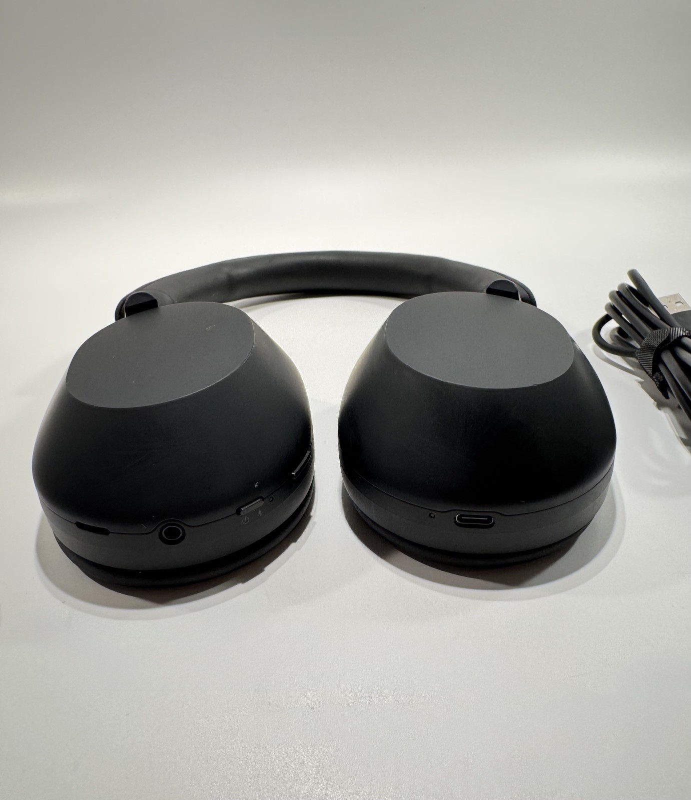 Sony WH-1000XM5 Wireless On-Ear Bluetooth Headphones Black YY2954