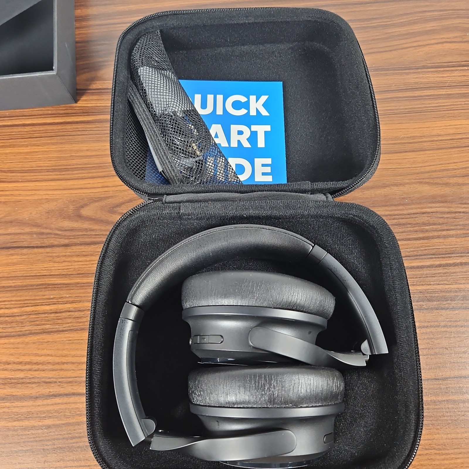 Wyze Wireless Headphones, Active Noise Canceling W Travel Case