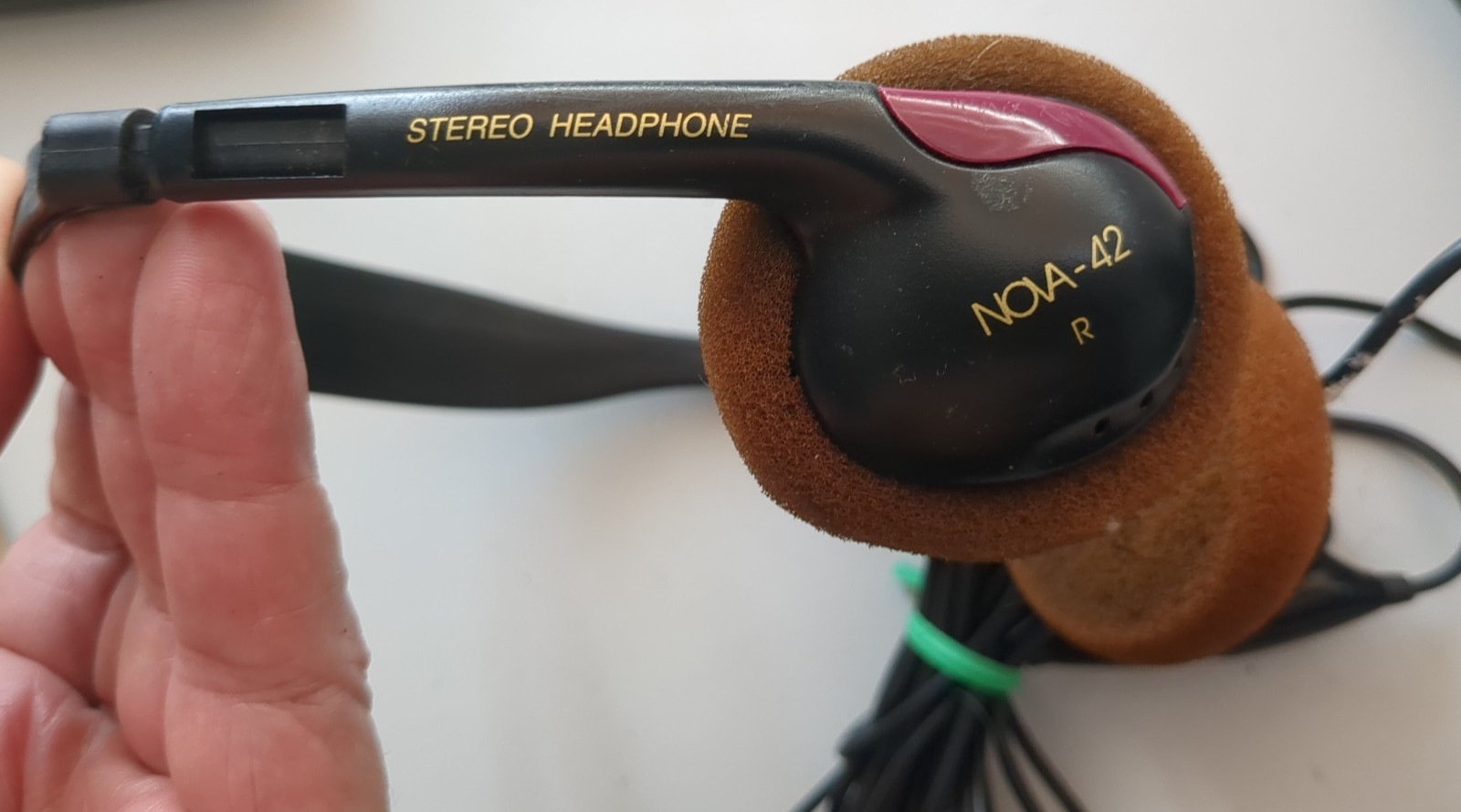 Vintage lot of 5 Headphones AWAI, Radio Shack, Nova-42, Centrios Noise Canceling