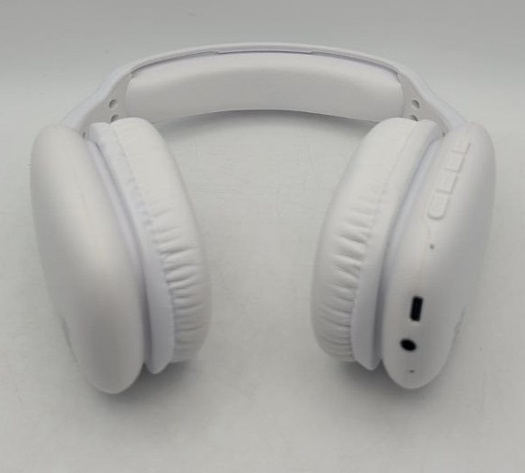 Tzumi Soundplay Wireless Over Ear Bluetooth Headphones Noise Redution HD Sound