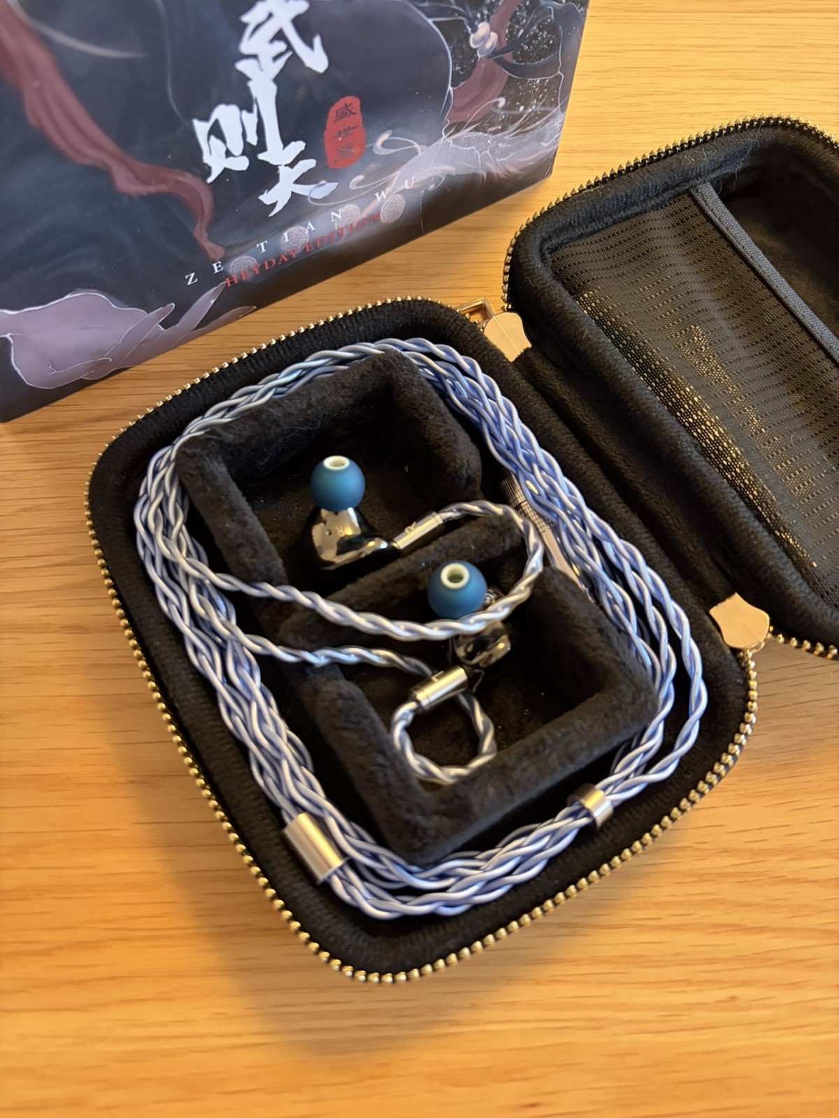 Tangzu x HBB Wu Zetian Heyday Edition IEMs