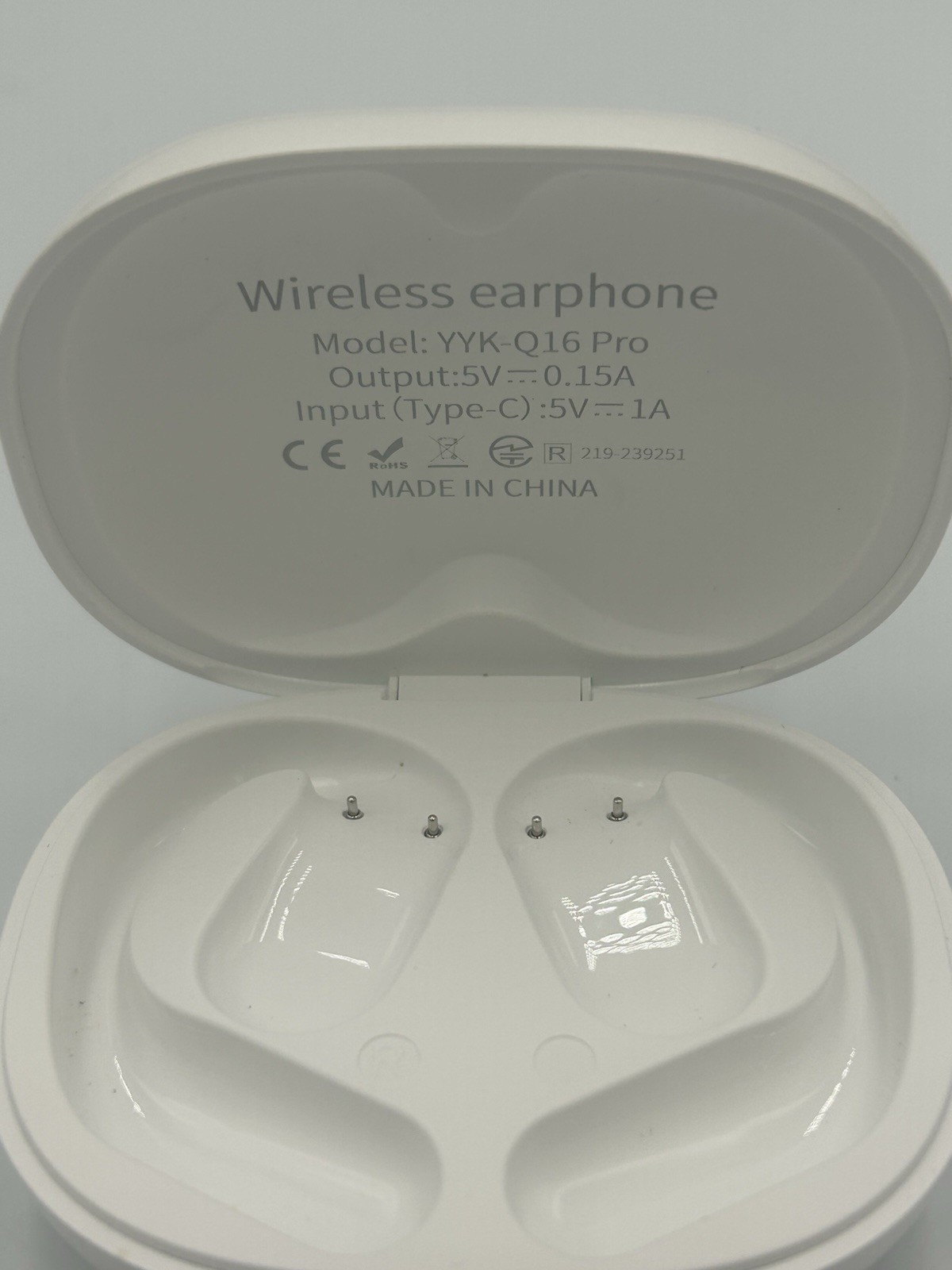 YYK YYK-Q16 Pro Bluetooth Wireless In-Ear Earbuds w/ Charging Case Silver/White