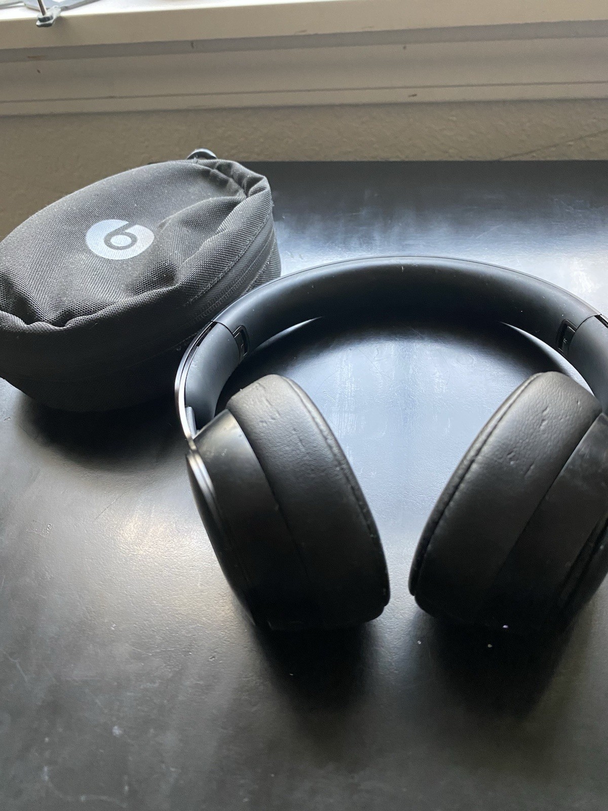 Beats by Dr. Dre Solo Pro On Ear Wireless Headphones – Black