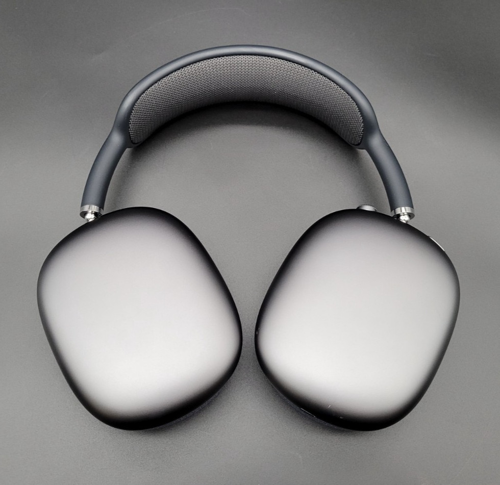 Apple AirPods Max Over-Ear Wireless Headphones – Space Gray/A2096