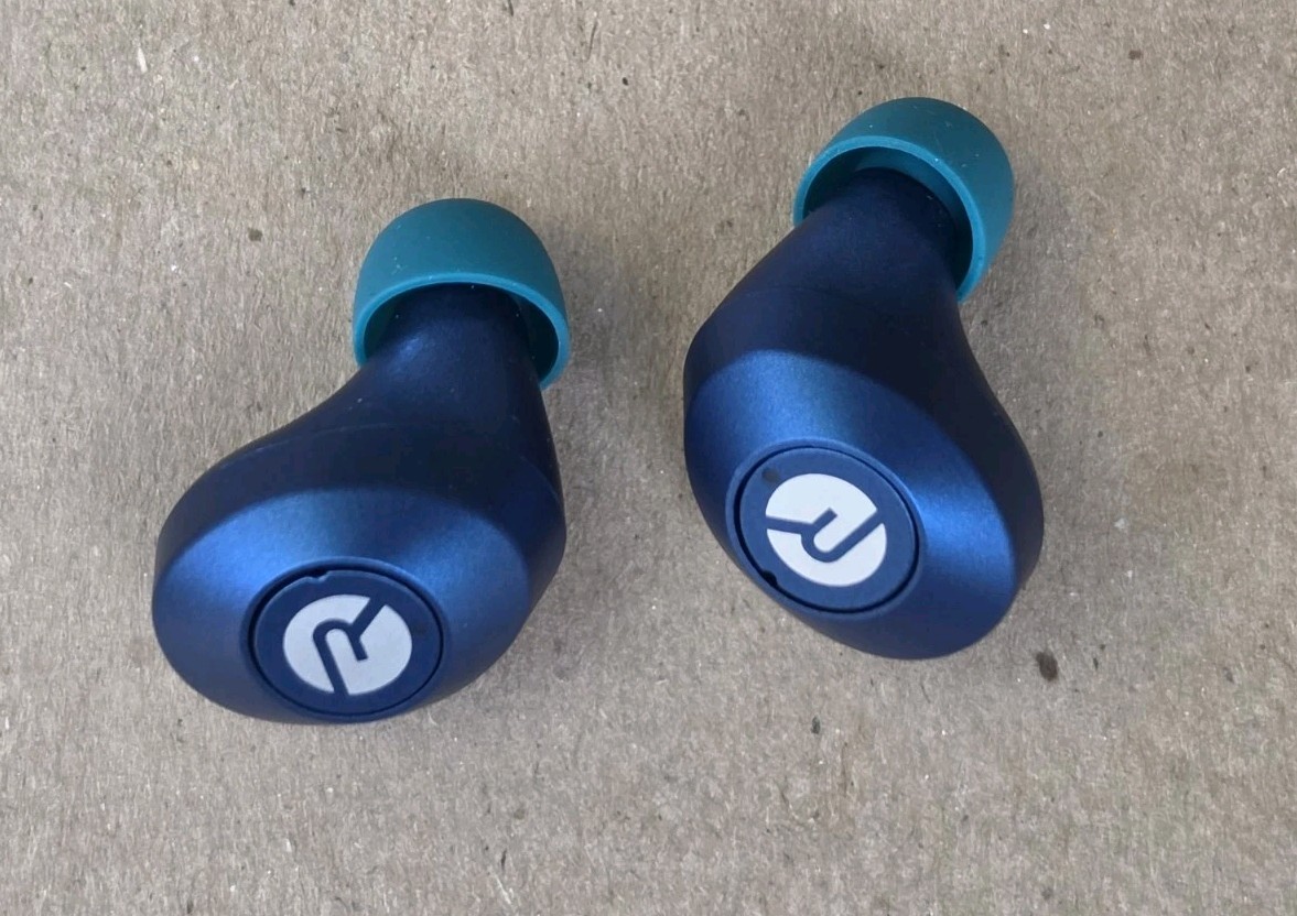 Raycon E25 The Everyday True Wireless Earbuds Only – Blue.