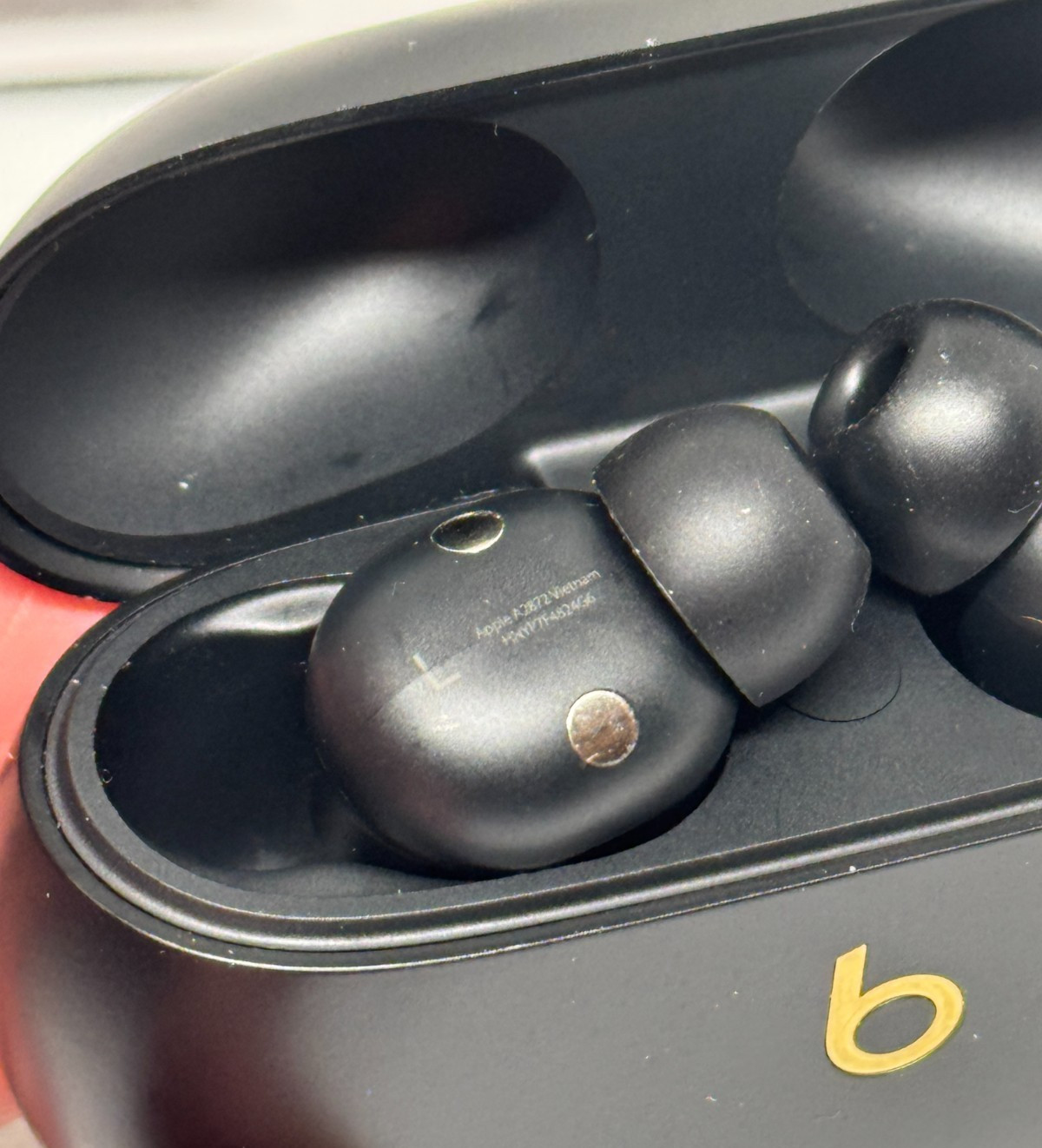 Beats Studio Buds Plus Black / Gold AUTHENTIC WORKS PERFECTLY MQLH3LL/A Buds+