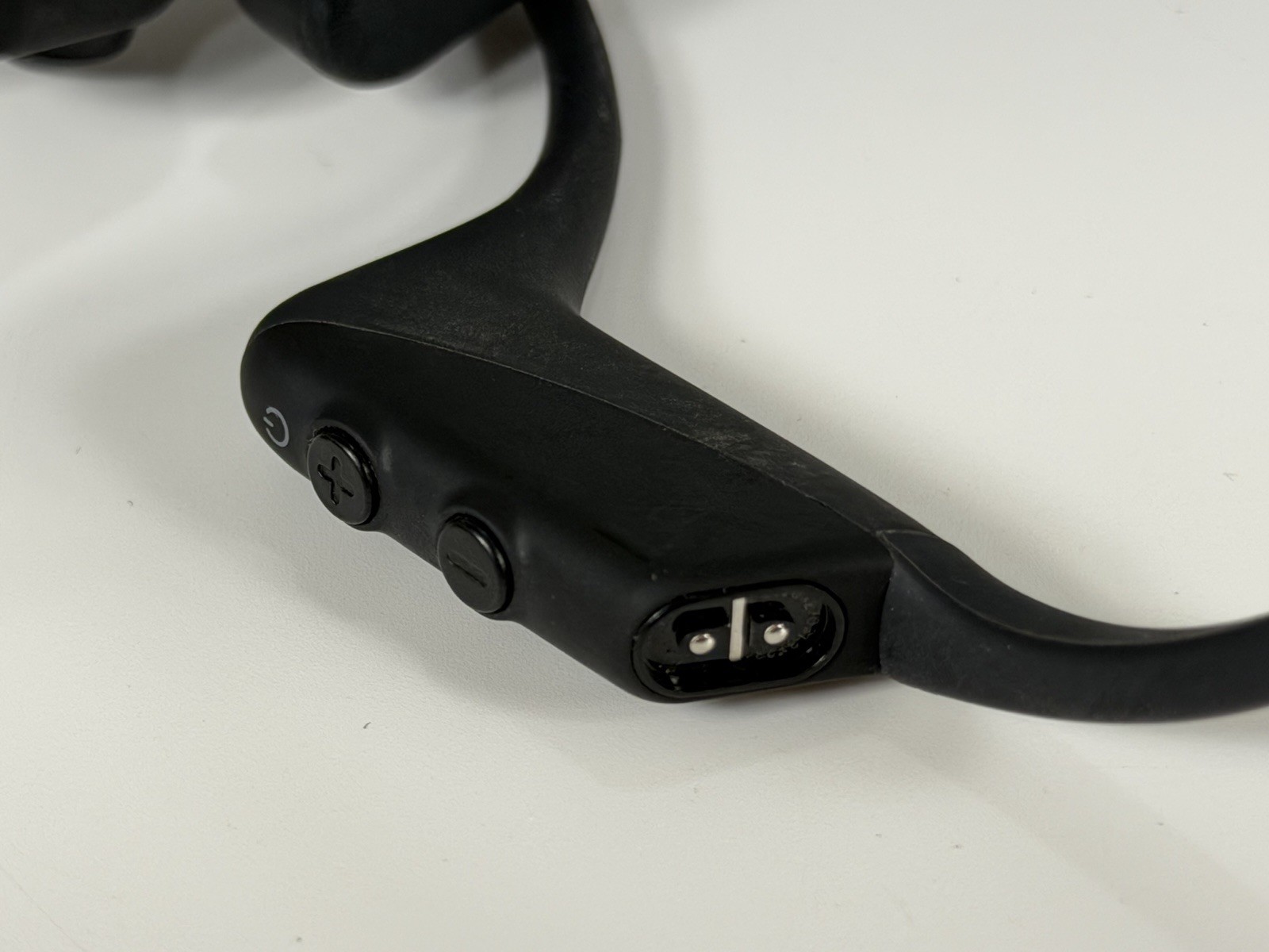 SHOKZ OPENCOMM 2 UC Bone Conduction Bluetooth Headset with Boom Mic / USB-A