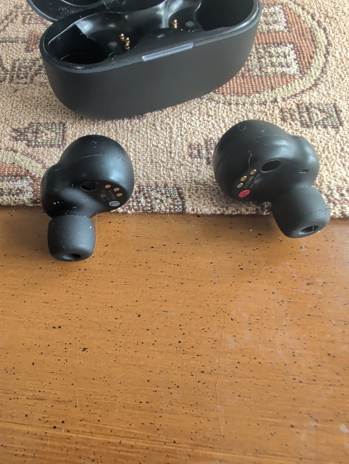 Sony WF-1000XM4 Wireless Headphones – Black