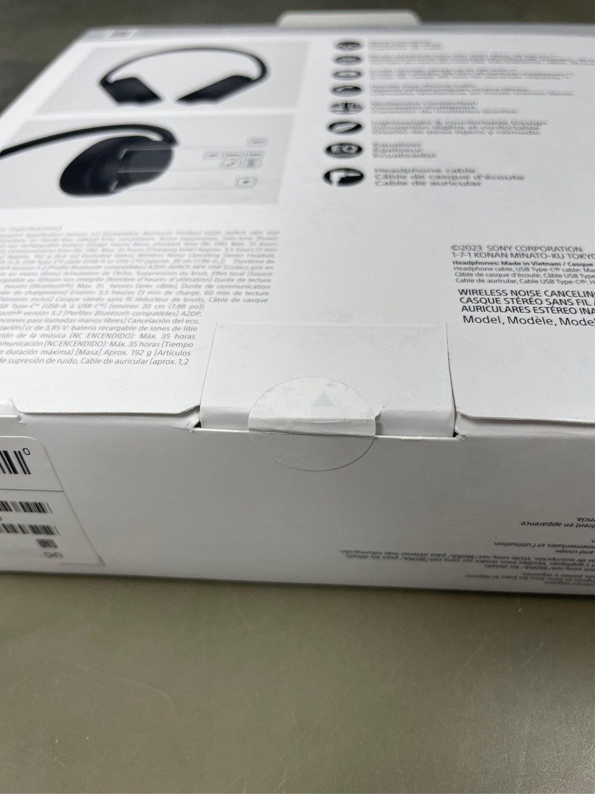 Sony Wireless Over The Ear Wireless Noise Canceling Headphones 7