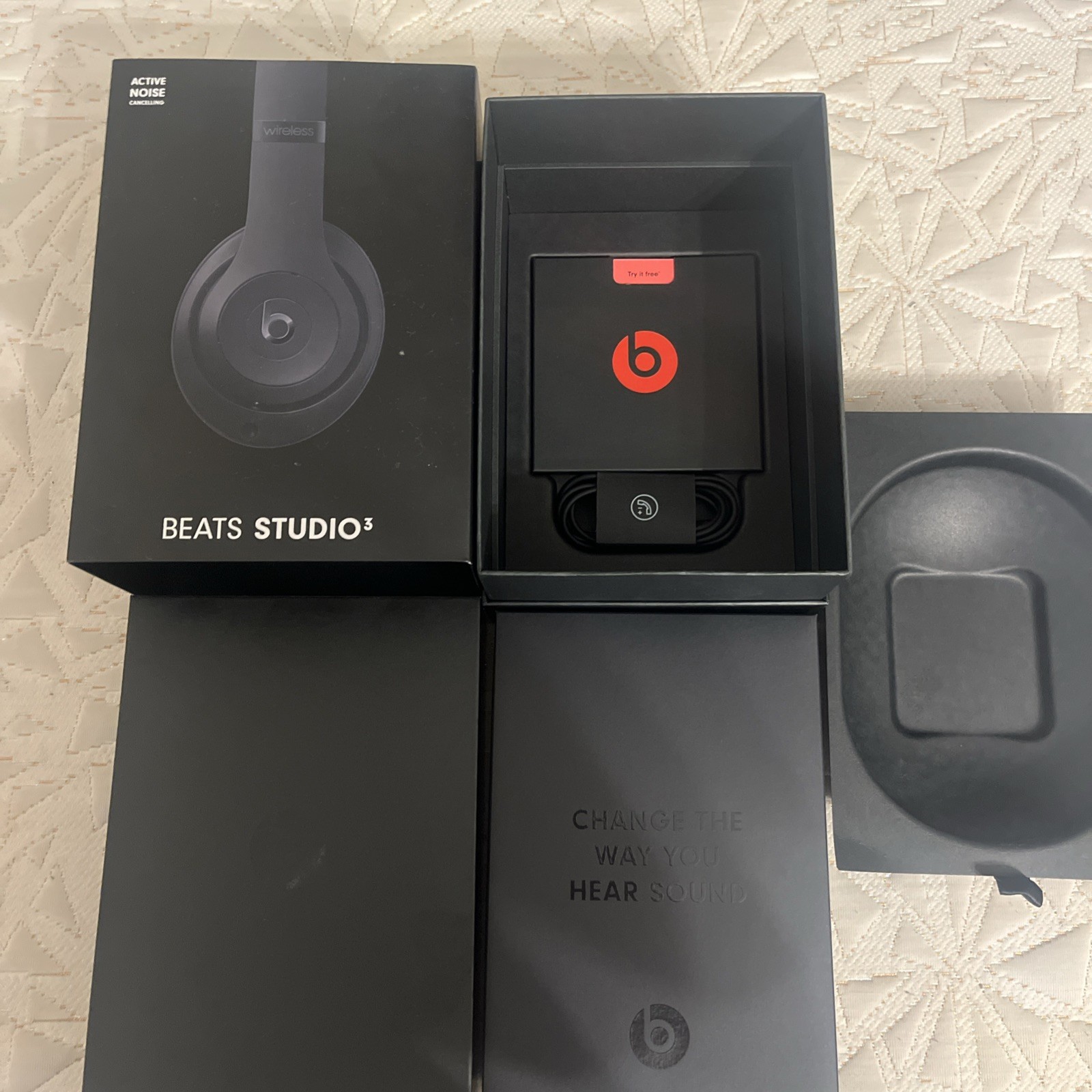 EMPTY BOX Beats Studio 2 Matte Black Wireless Bluetooth Headphones B0501
