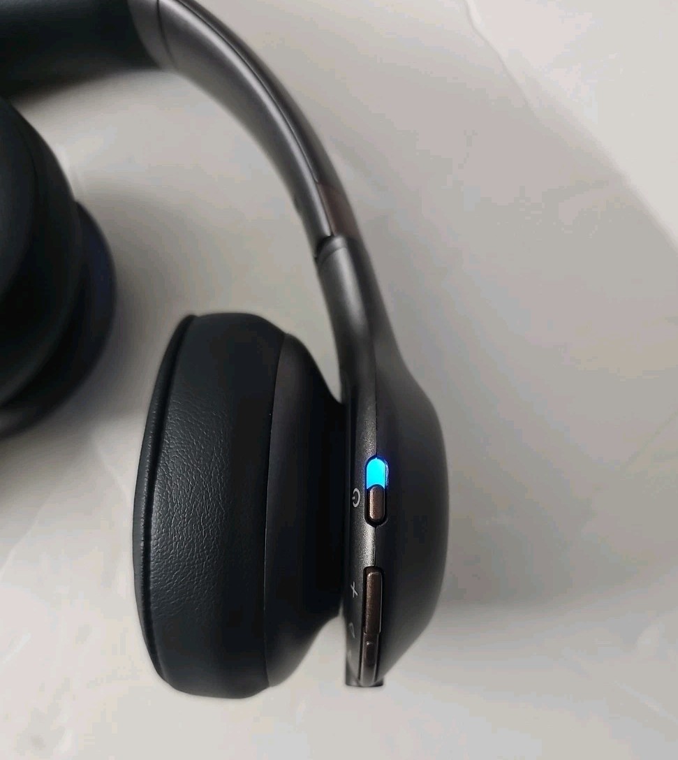 JBL Everest 310ga Wireless Headphones Grey/Black W/ Black Case, Google Assistant