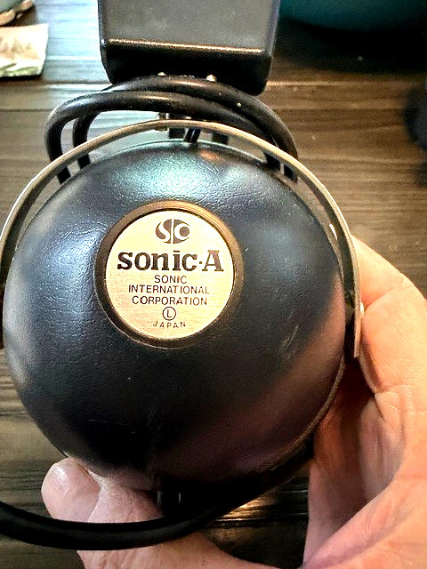 SONIC-A Vintage Headphones ORIGINAL A MADE IN JAPAN Round Can Exc. Condition