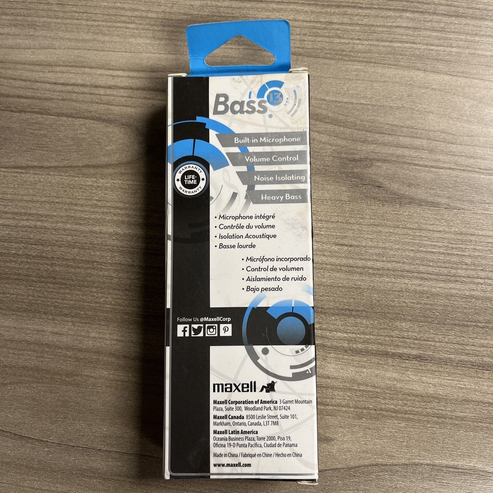 Maxell Bass 13 Metallic Earbuds Built In Mic Volume Control Blue Deep Rich Bass