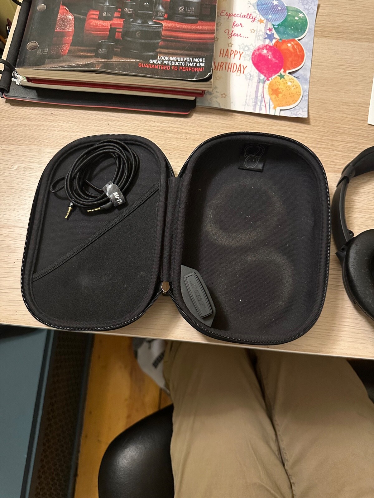 Bose QuietComfort 35 Over the Ear Wireless Headphones – Black