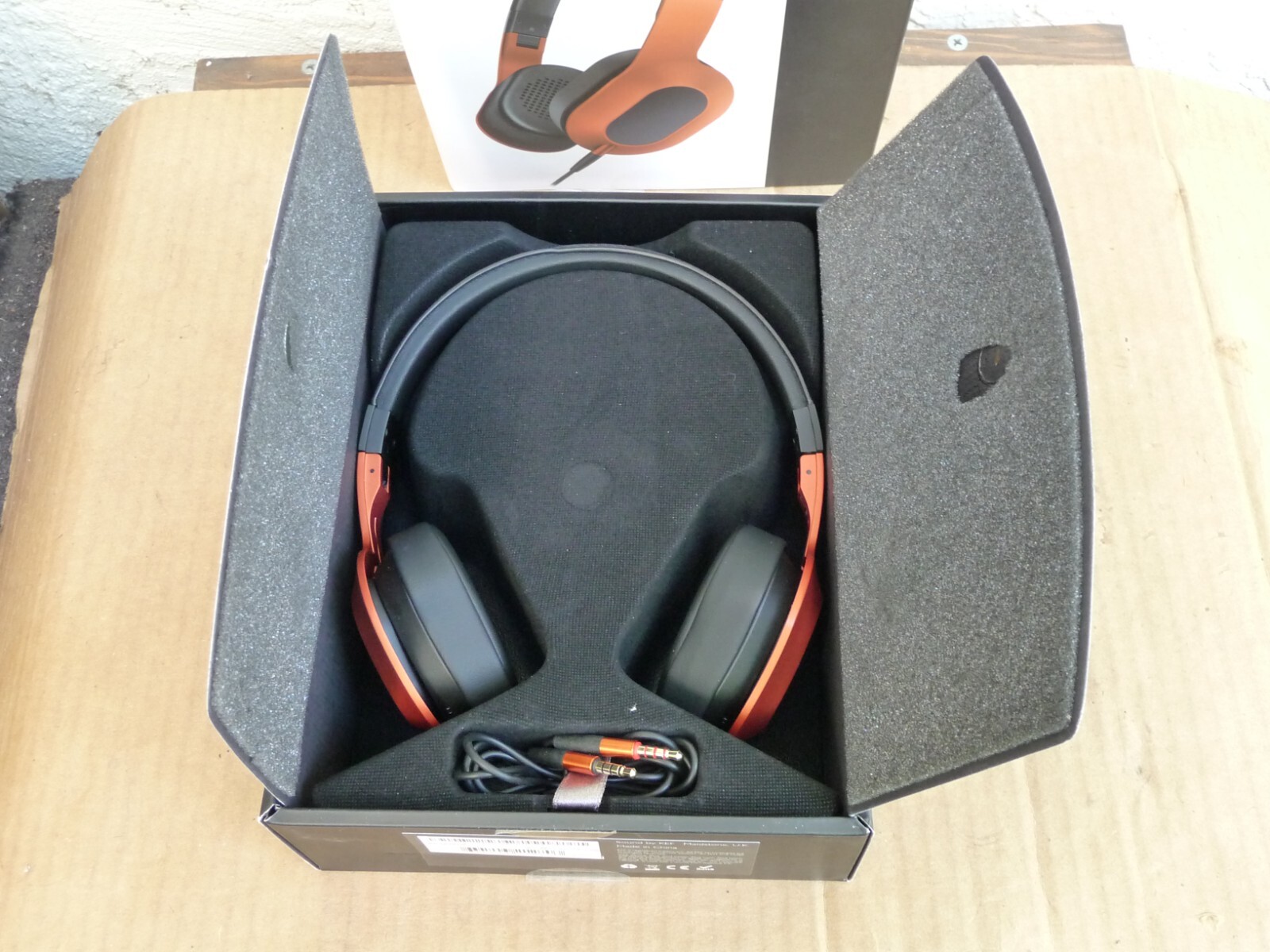 KEF M400 On-Ear Hi-Fi Headphones Orange