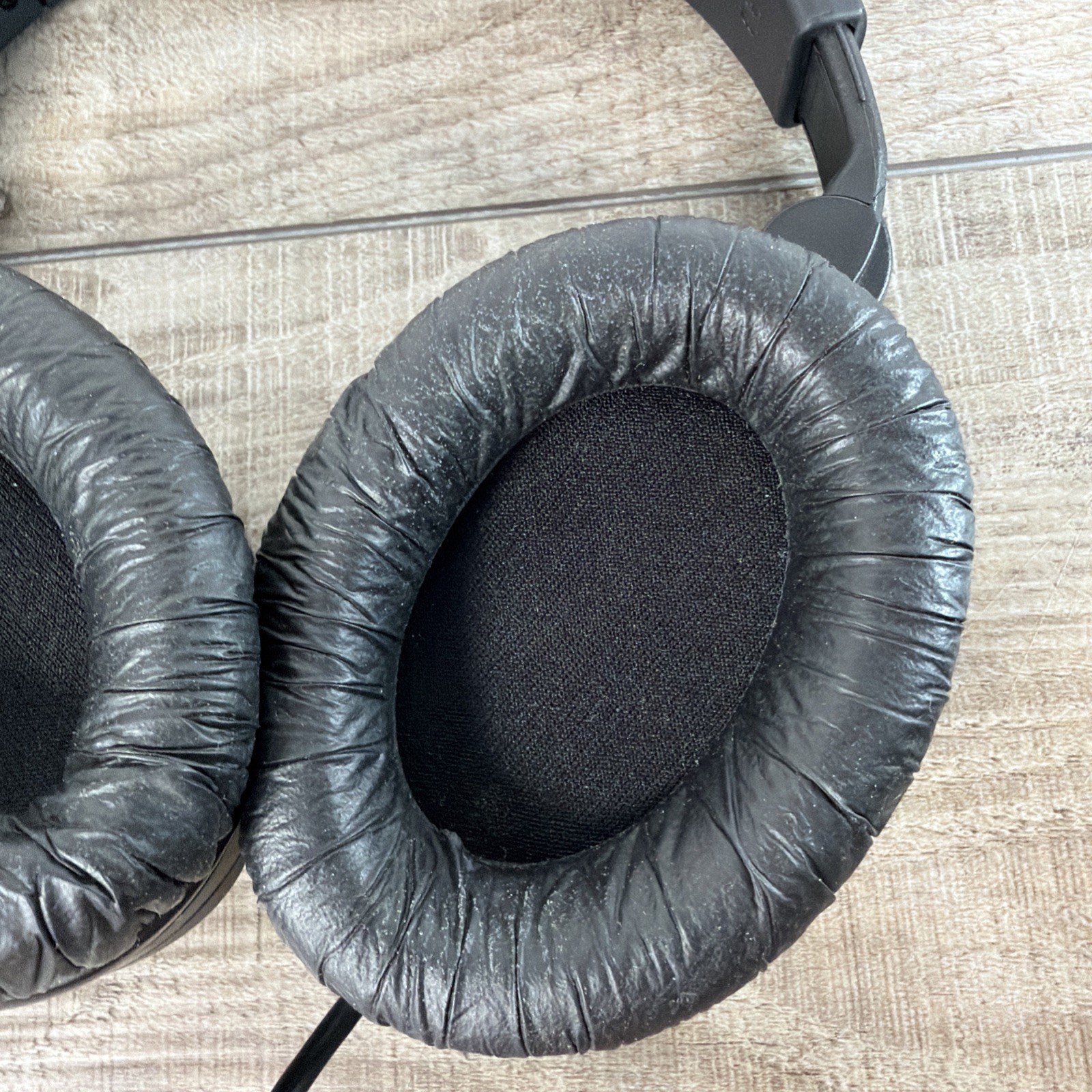 Sennheiser HD 280 Pro Studio Headphones 64 Ohm