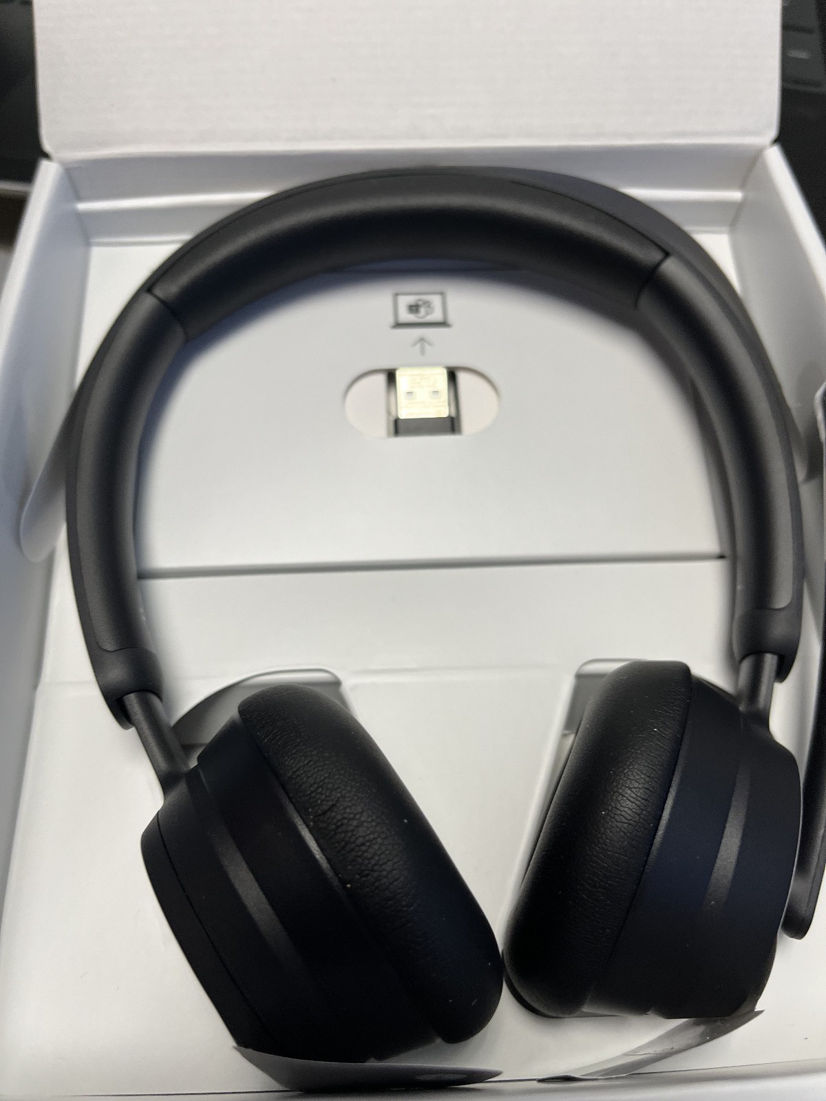 Microsoft Modern Wireless Headset 8JR-00001 Bluetooth Model 1998