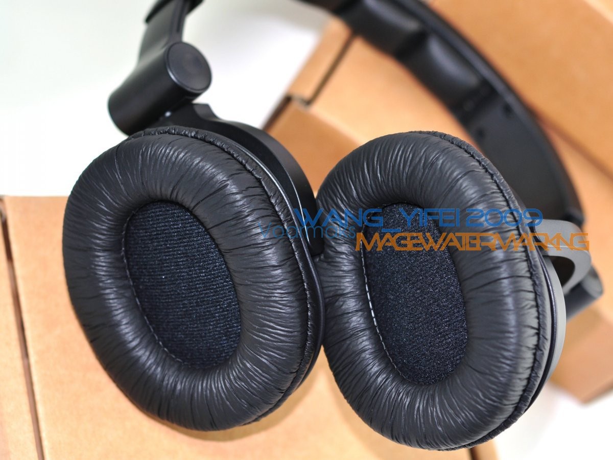 Softer Replacement Cushion For Hi-Fi DJ Style Over-the-Ear Pro Headphones
