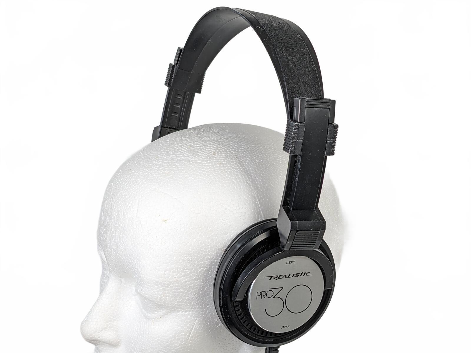Realistic Pro 30 Orthodynamic Stereophone Headphones 1982 Japan Planar Magnetic