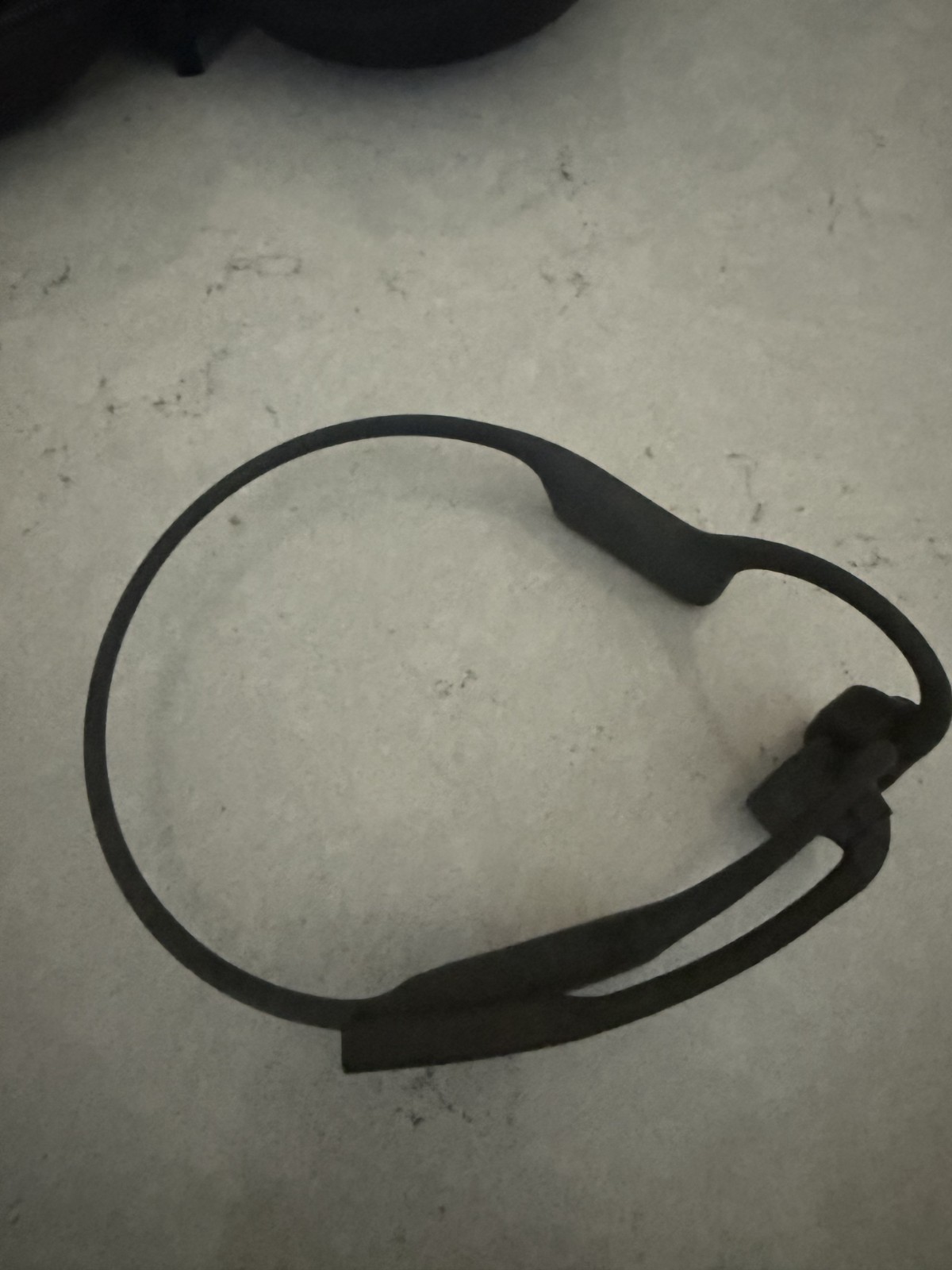 Shokz OpenComm2 UC Bone Conduction Headset w/ USB-C Wireless Dongle & Case