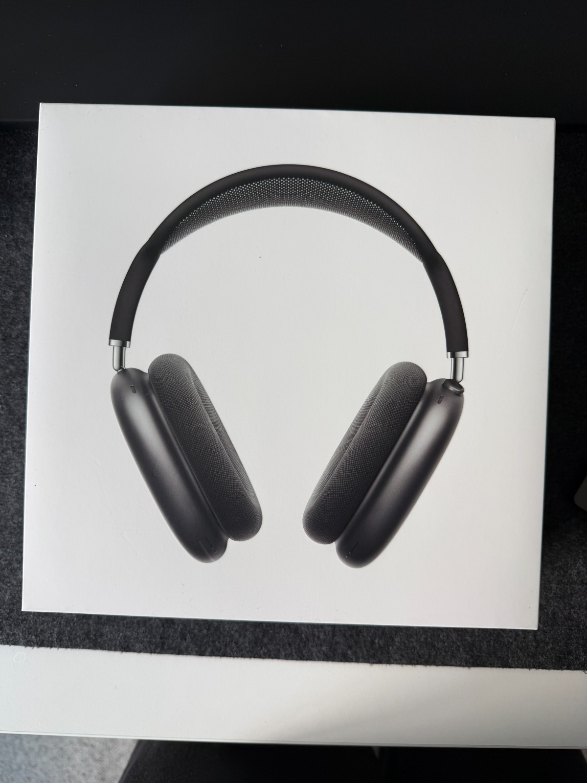 Apple AirPods Max Space Grey Lightning Wireless ANC Headphones – Box + Smart Cas