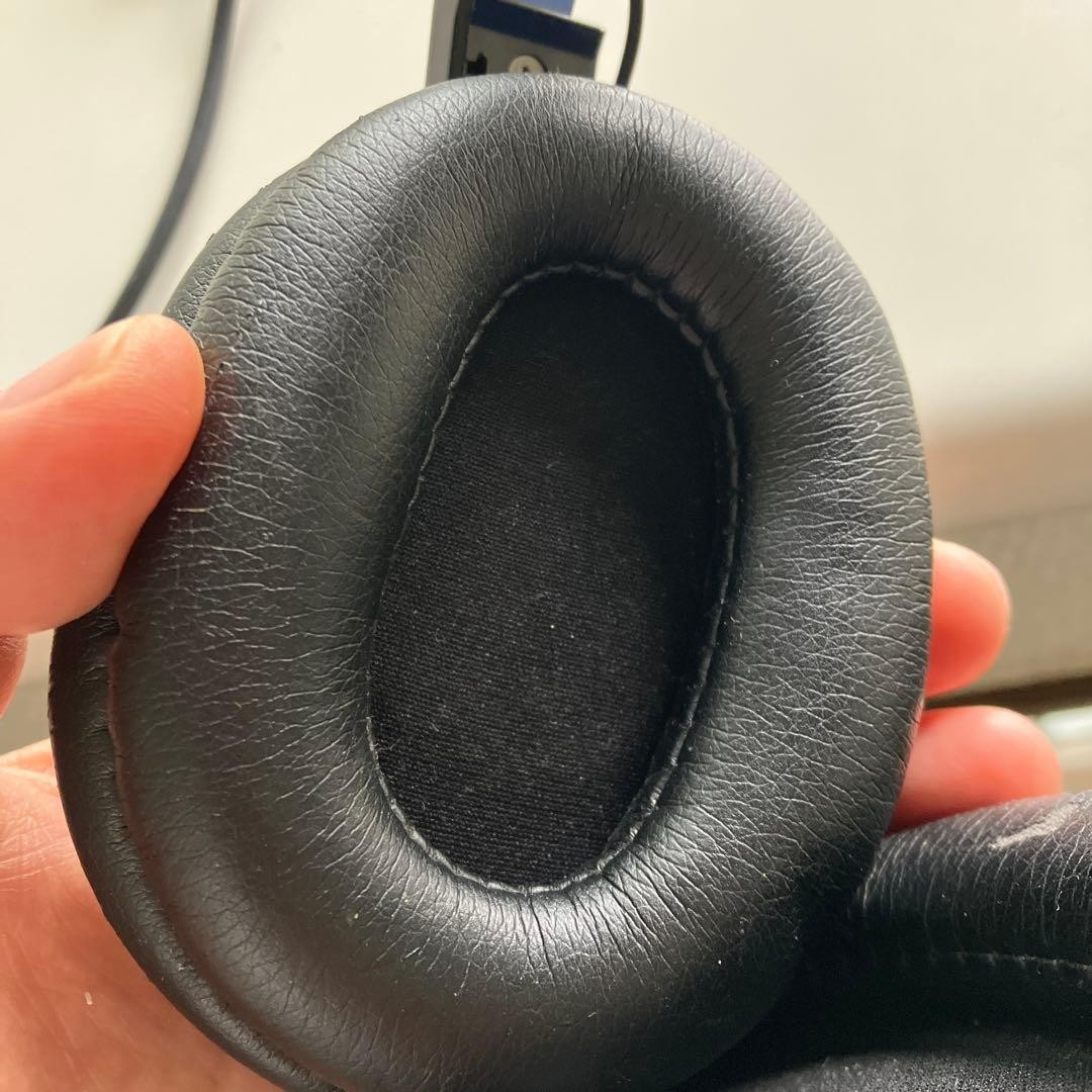 Sony MDR-7506 Professional Dynamic Studio Headphones For Parts Japan