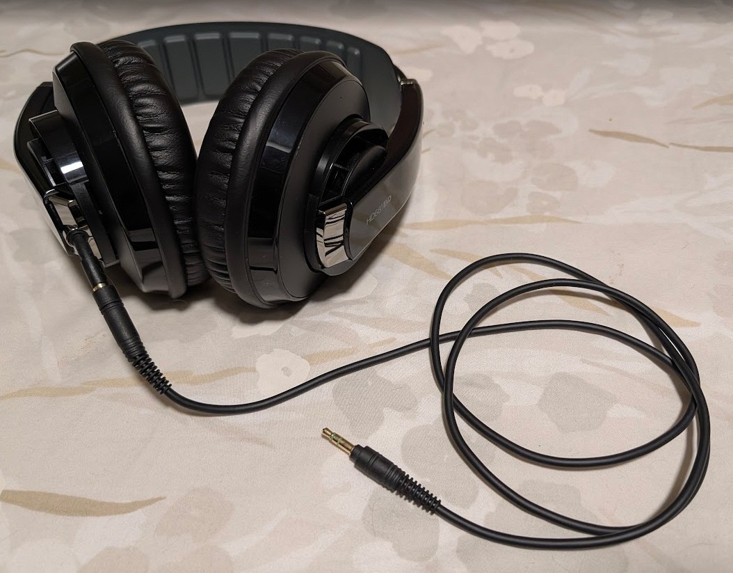 Superlux HD-681 EVO Semi-Open Circumaural Monitoring Headphones HD681EVO