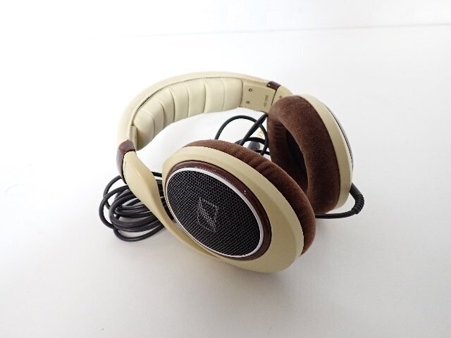 SENNHEISER HD598 Open type headphones
