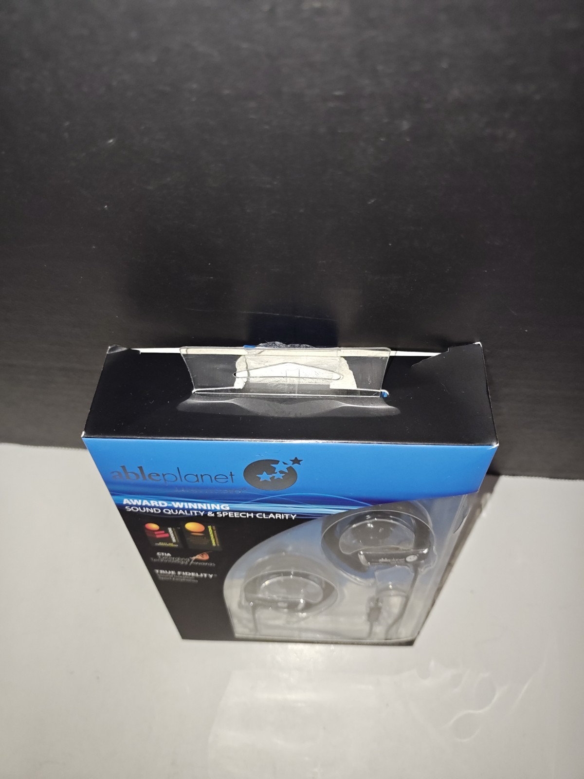 Able Planet Linx Audio SI300W True Fidelity Sound Isolation Sport Earphones