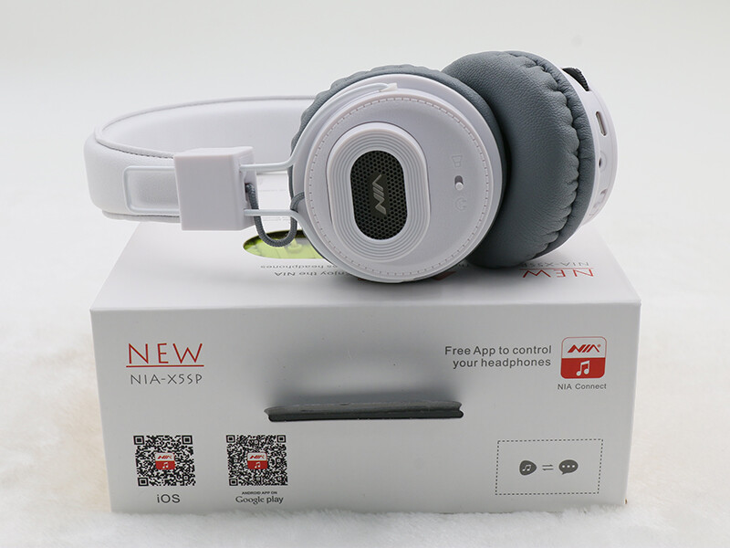 NIA 3 in1 Bluetooth Headphone X5SP with External Speaker +TF Card+FM+Phone call