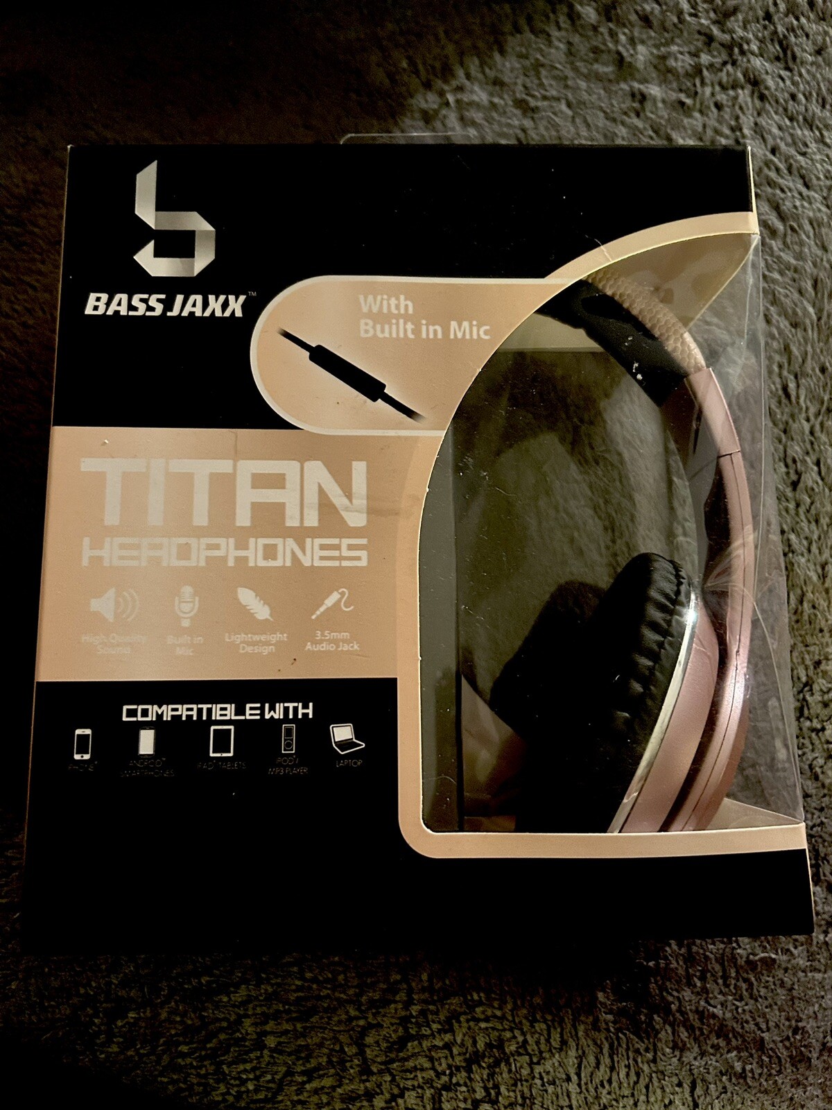 Titan Headphones 3.5mm Audio Jack – Bass Jaxx – Pink