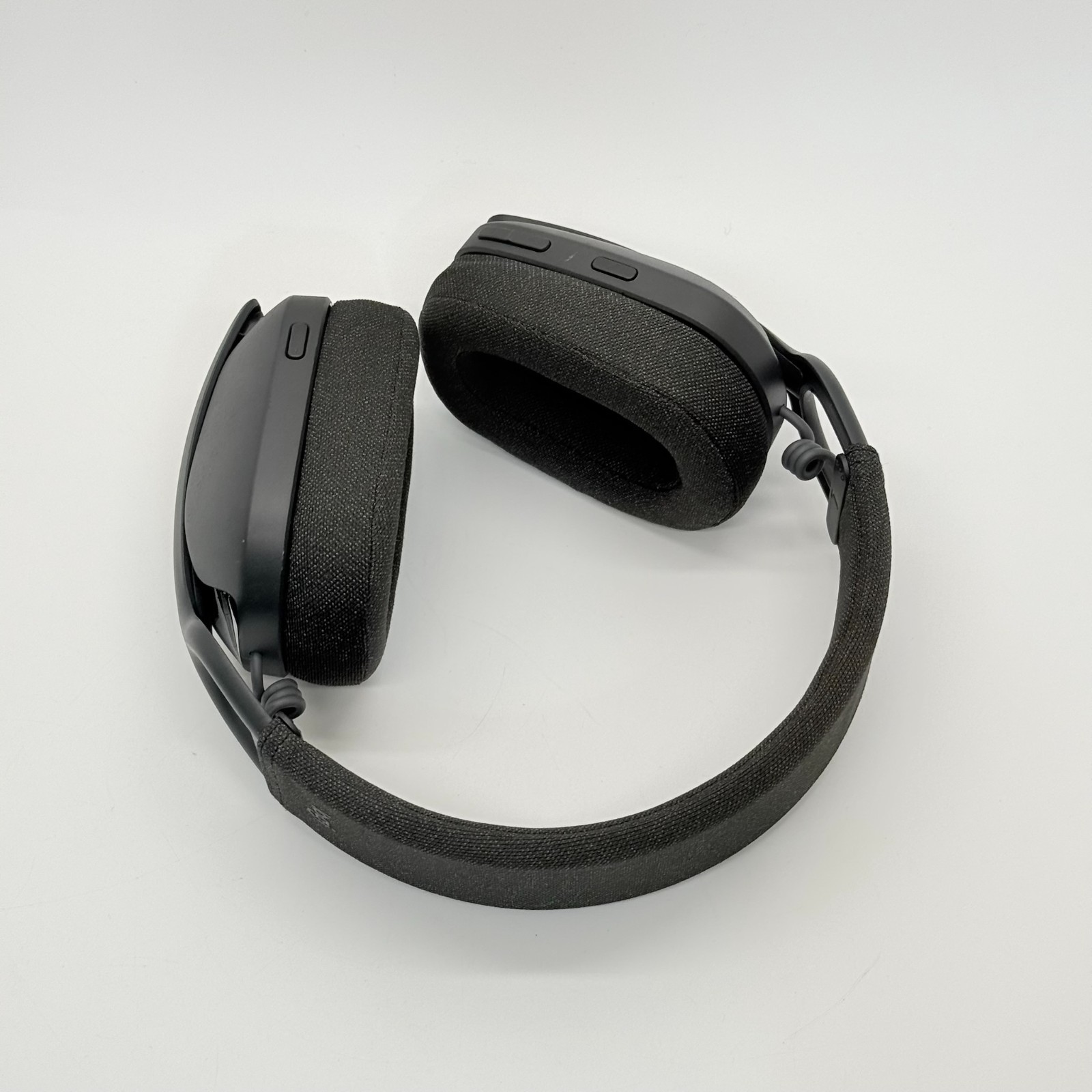 Logitech Zone Vibe 100 Lightweight Wireless Over Ear Headphones – Graphite
