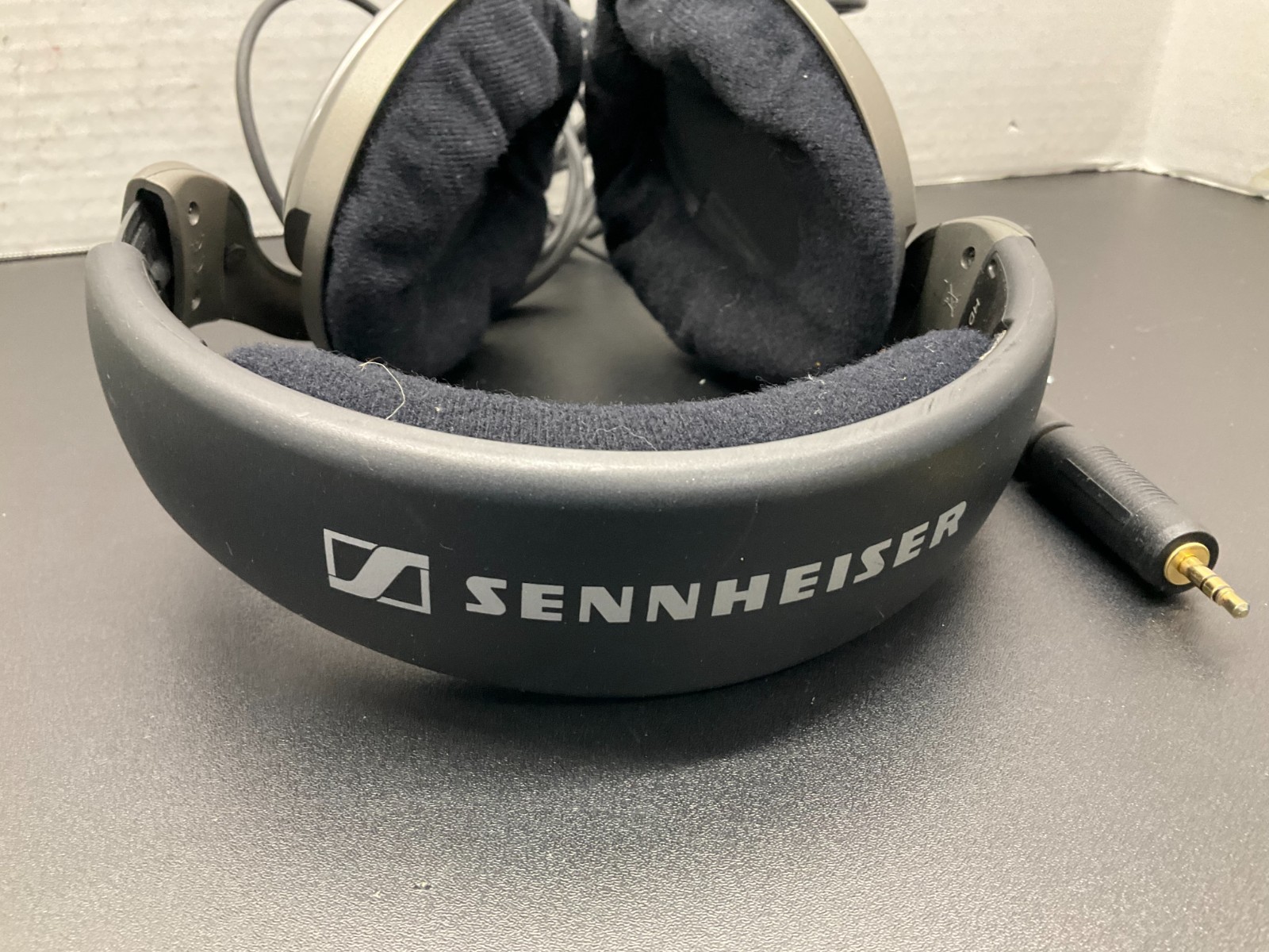 Sennheiser HD 518 Headband Headphones – Titan