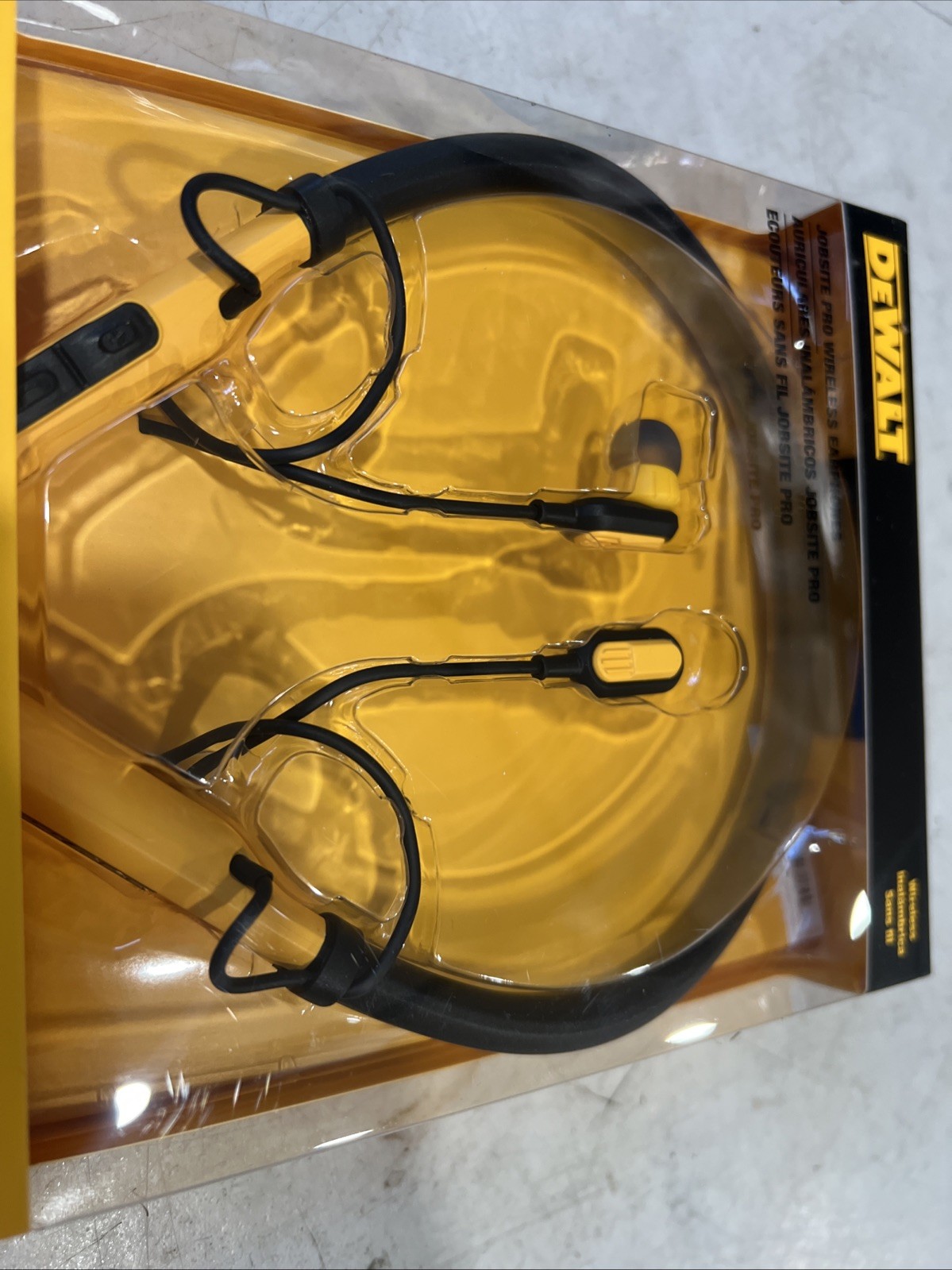 DEWALT DXMA1902091A Jobsite Pro Wireless Neckband Earphones Bluetooth