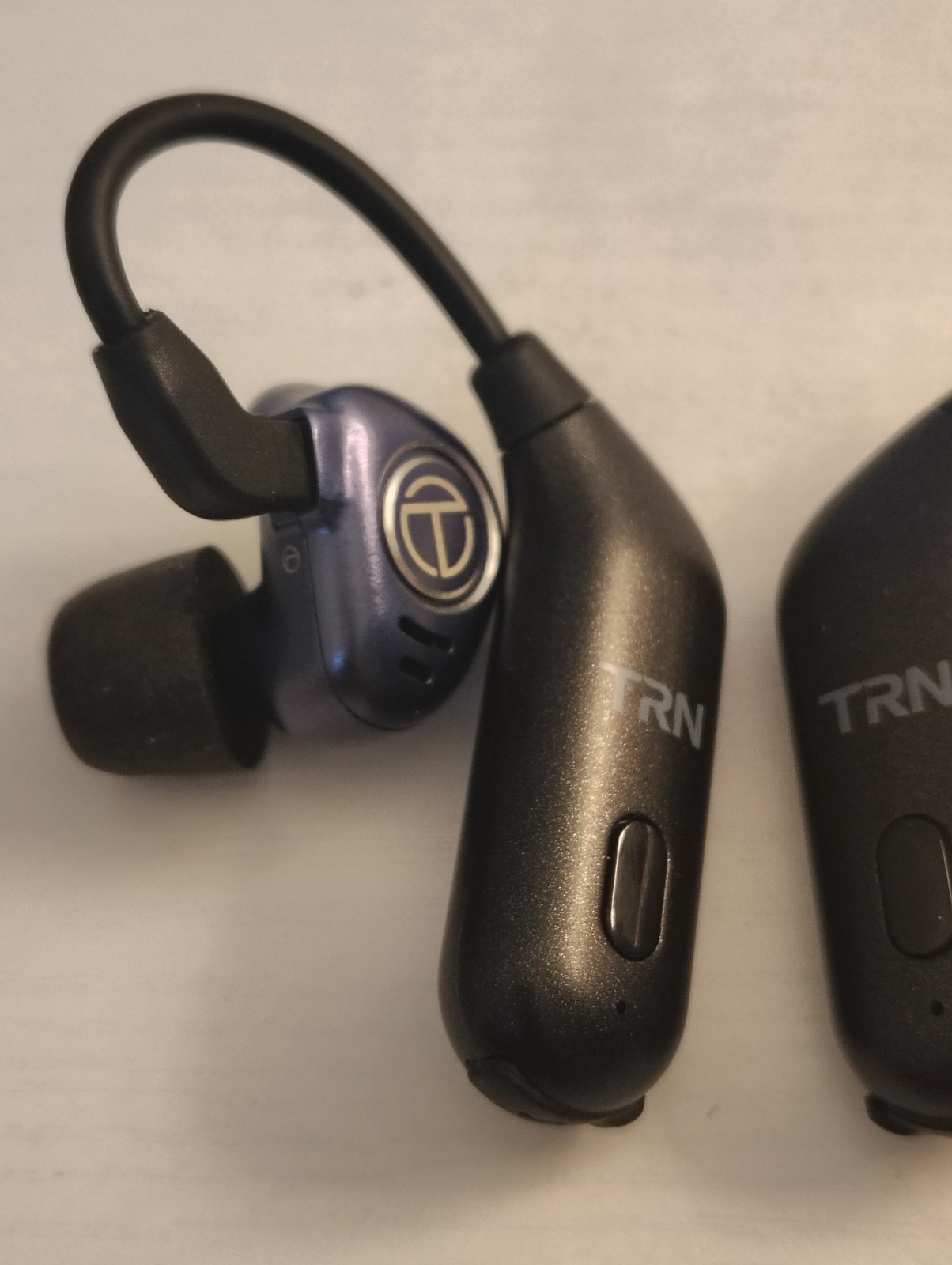 TRN V90 In-ear Monitors Hybrid 4BA+1DD With TRN Bluetooth Wireless Modules