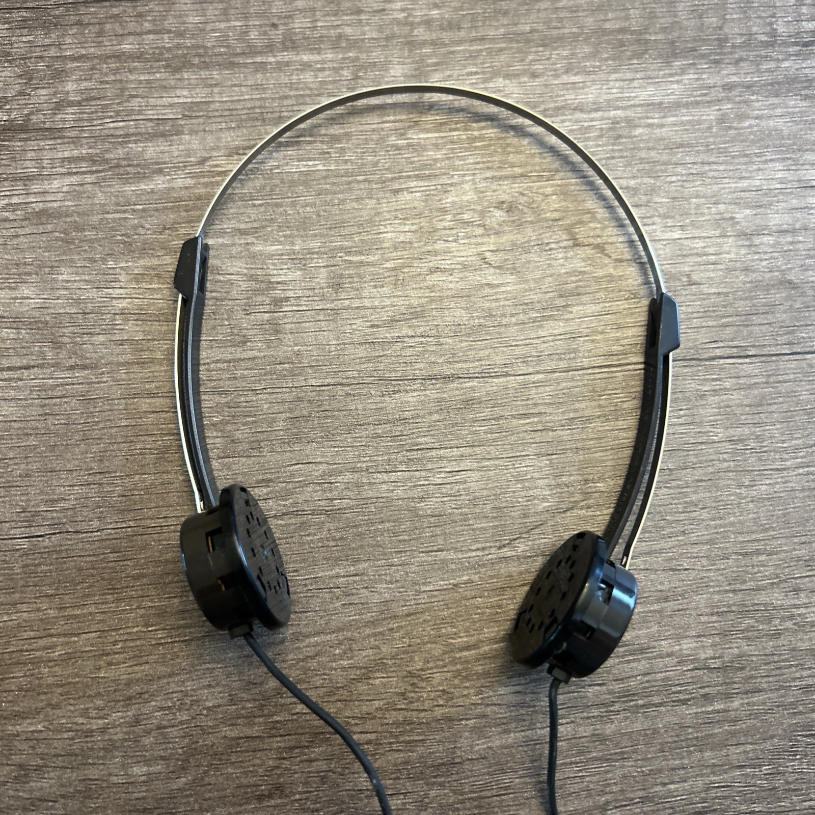 Vintage Sony Dynamic Stereo Headphones MDR-02 No Pads Tested Working
