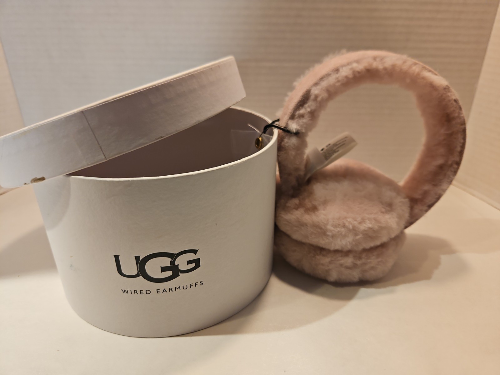 UGG Fur Sheepskin Shearling Earmuffs Pink Ear Warmer, Wired Headphones, NWT