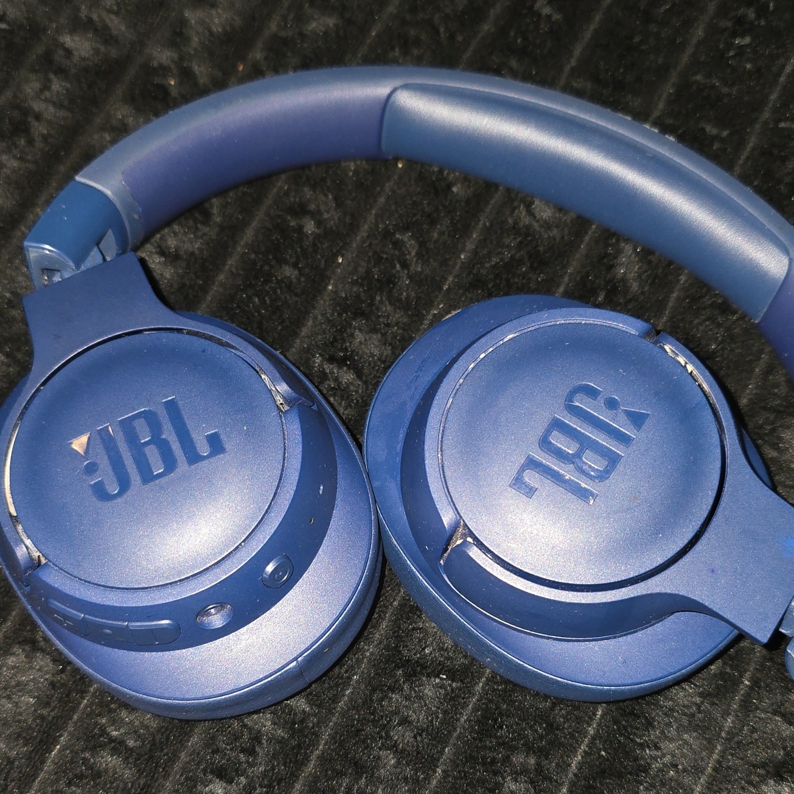 JBL Blue Bluetooth Over-Ear Headphones Wireless Ear-Cup Double Earpiece